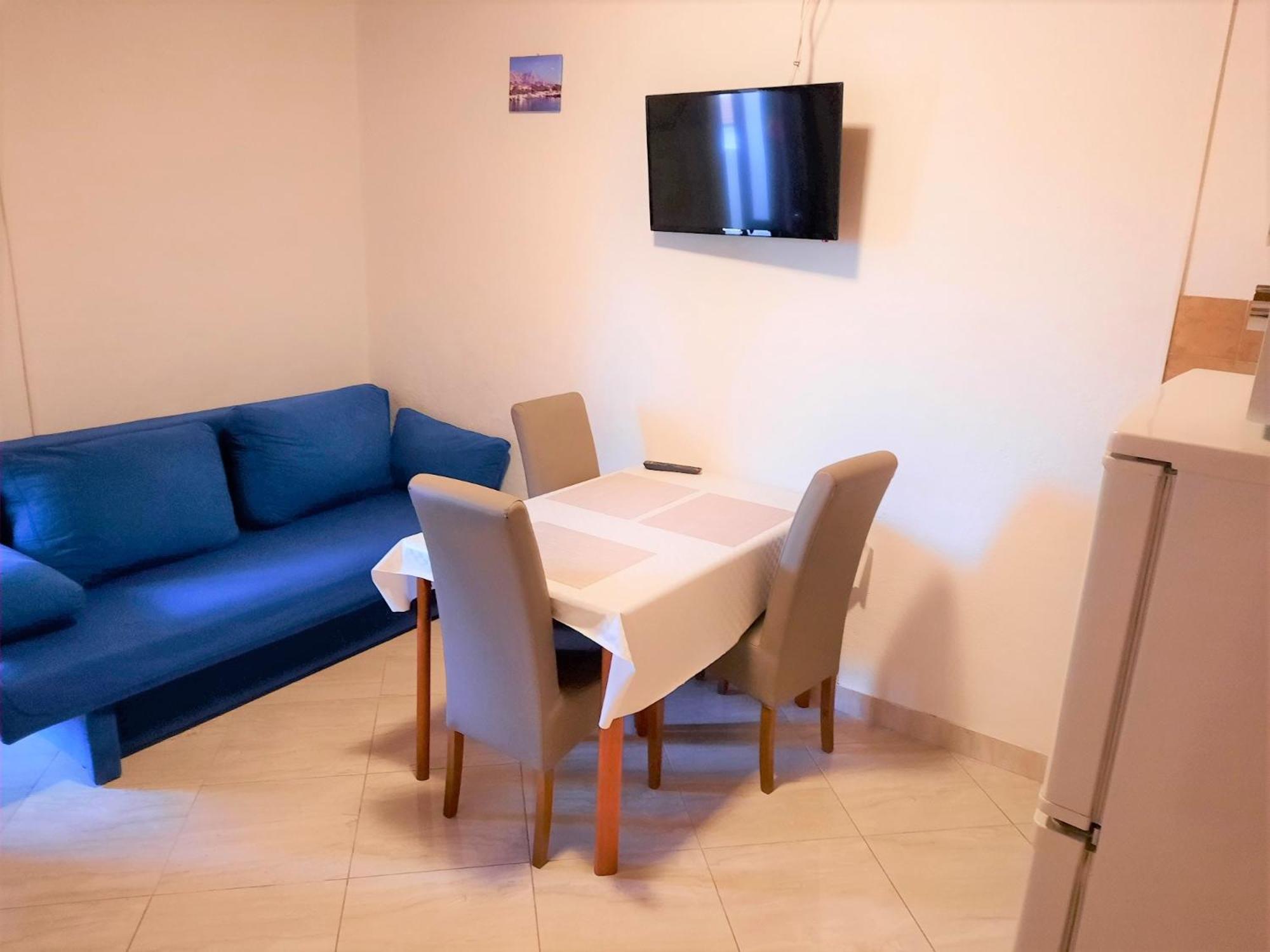 Apartmani R&B Radalj Макарска Екстериор снимка