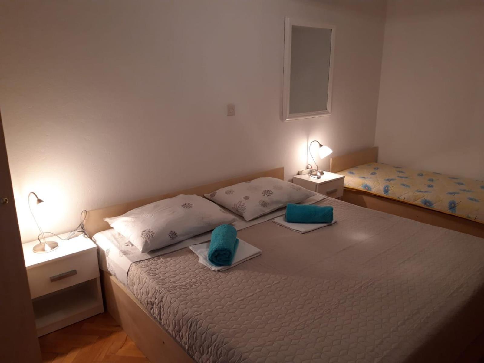 Apartmani R&B Radalj Макарска Стая снимка
