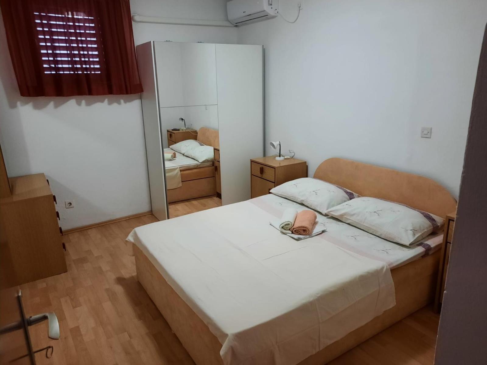 Apartmani R&B Radalj Макарска Стая снимка