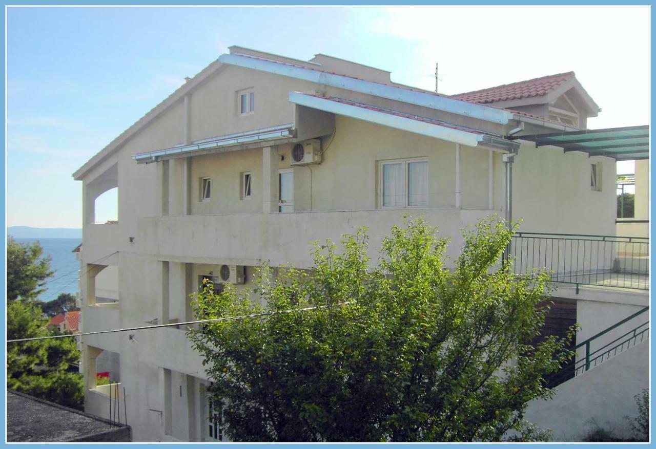 Apartmani R&B Radalj Макарска Екстериор снимка