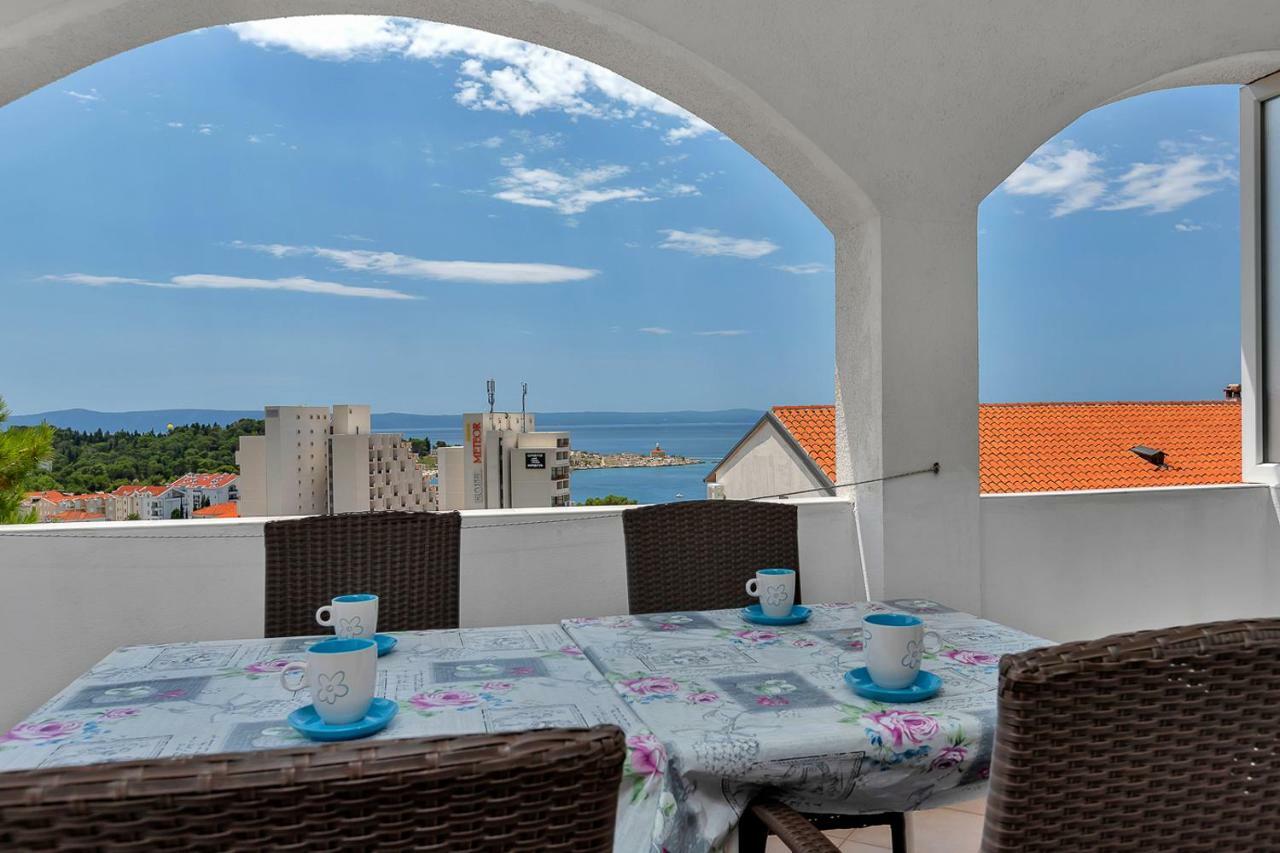 Apartmani R&B Radalj Макарска Екстериор снимка