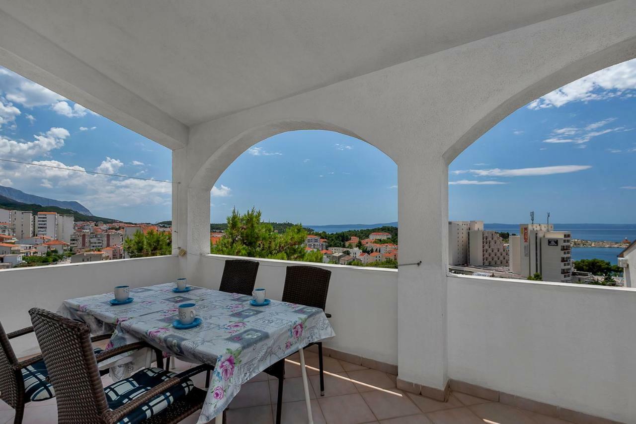 Apartmani R&B Radalj Макарска Екстериор снимка