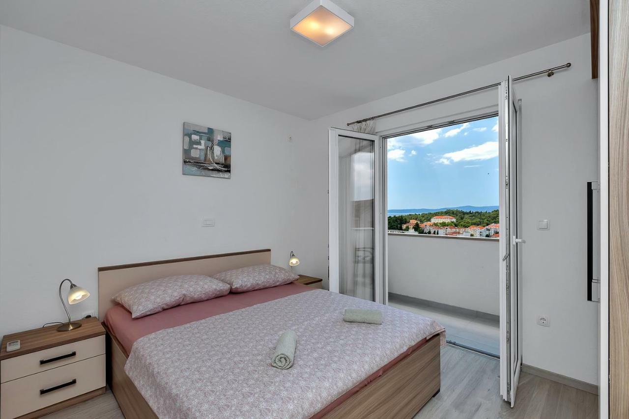 Apartmani R&B Radalj Макарска Екстериор снимка